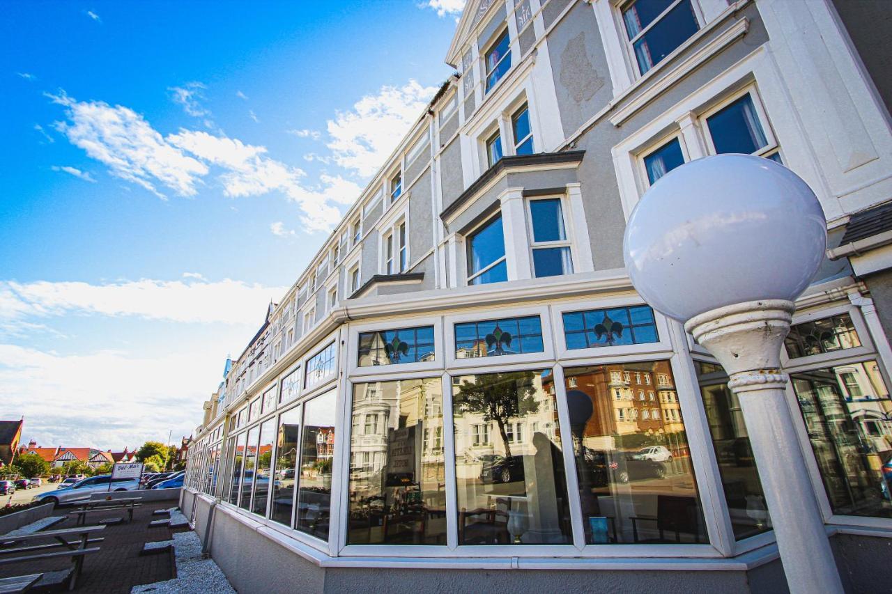 New Loretta Hotel 랜디드노 외부 사진